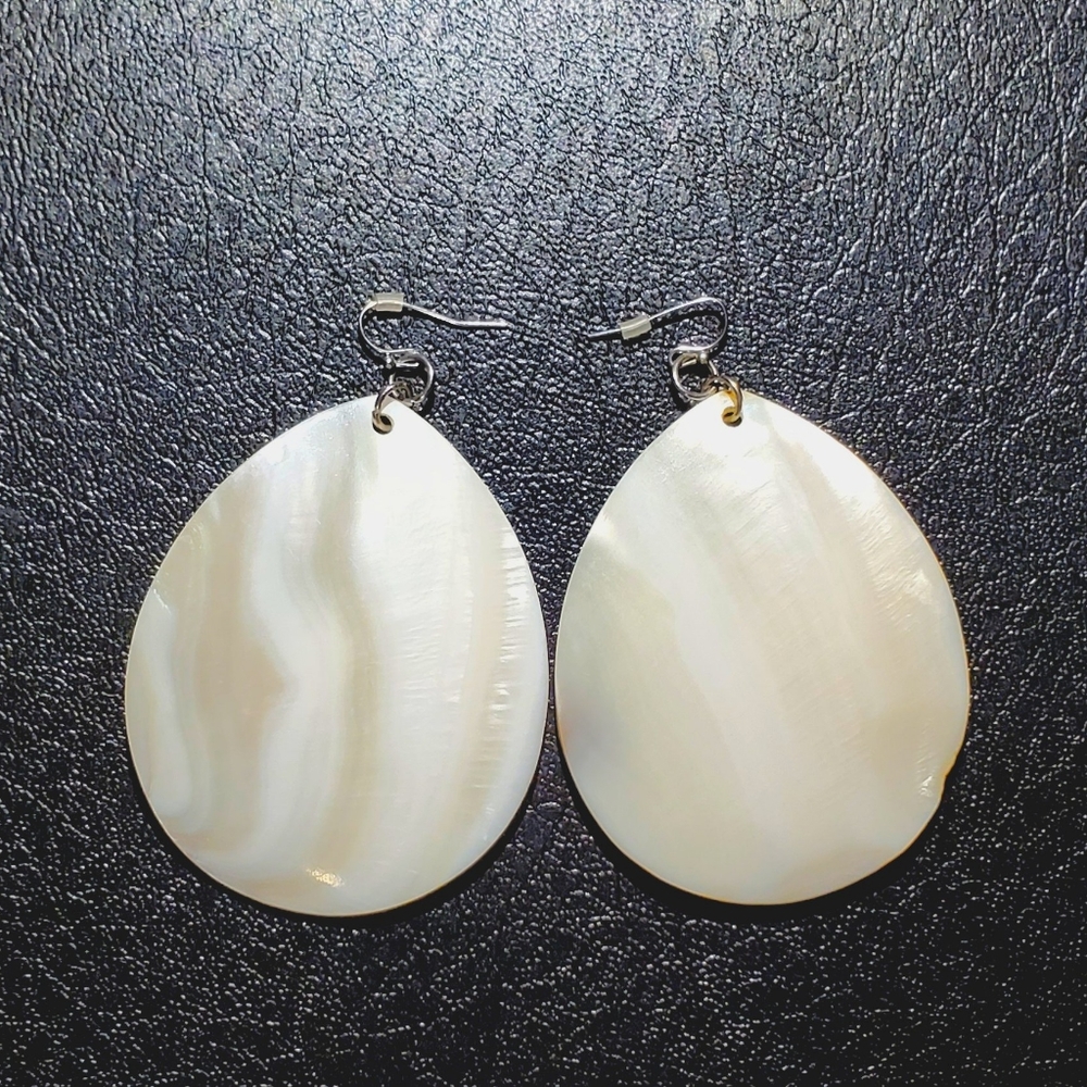 Shell Earrings
